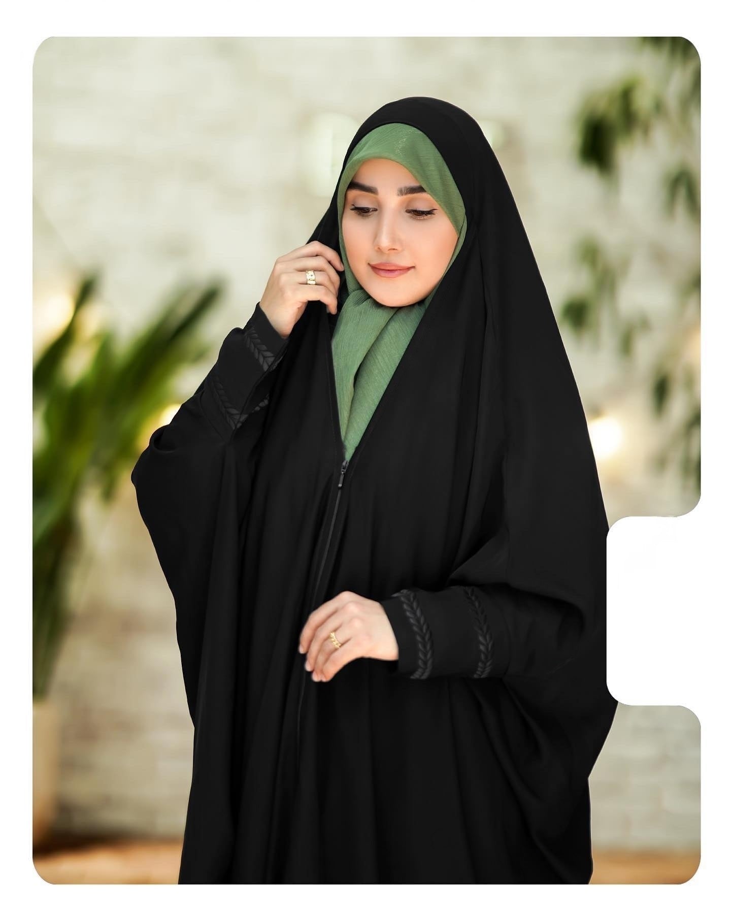 Zipper Iraqi Abaya