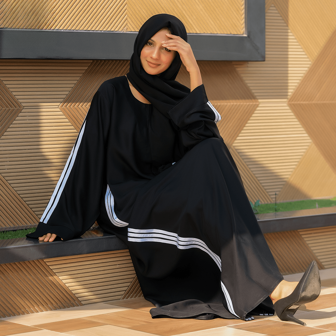 Eira Striped Abaya