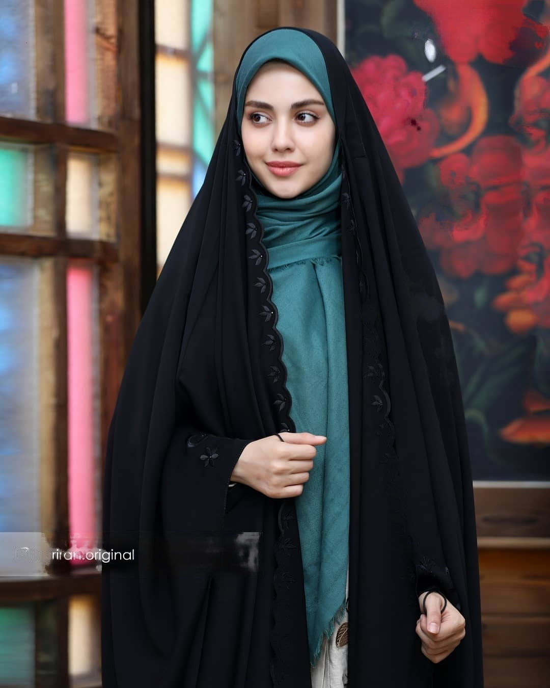 Embroided Iraqi Abaya