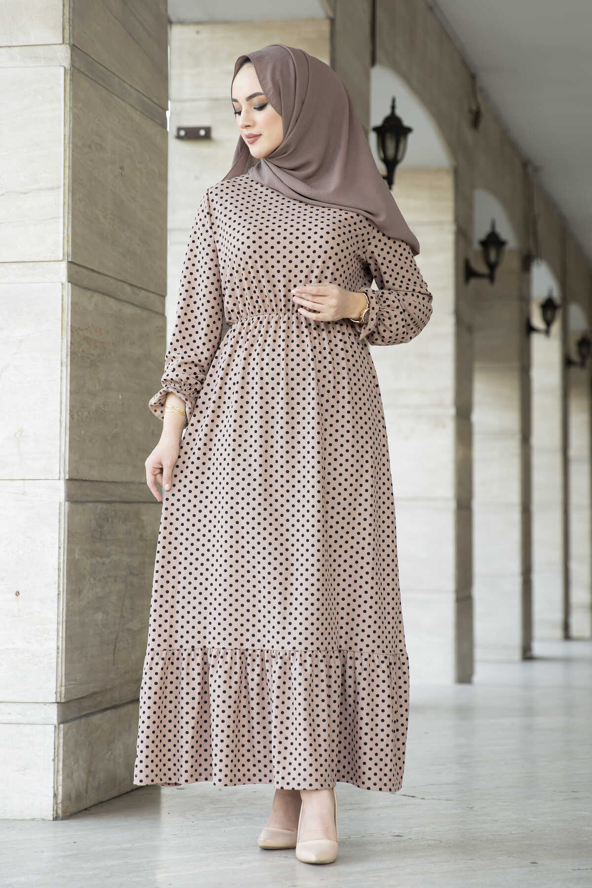 Polka Dot Maxi Abaya