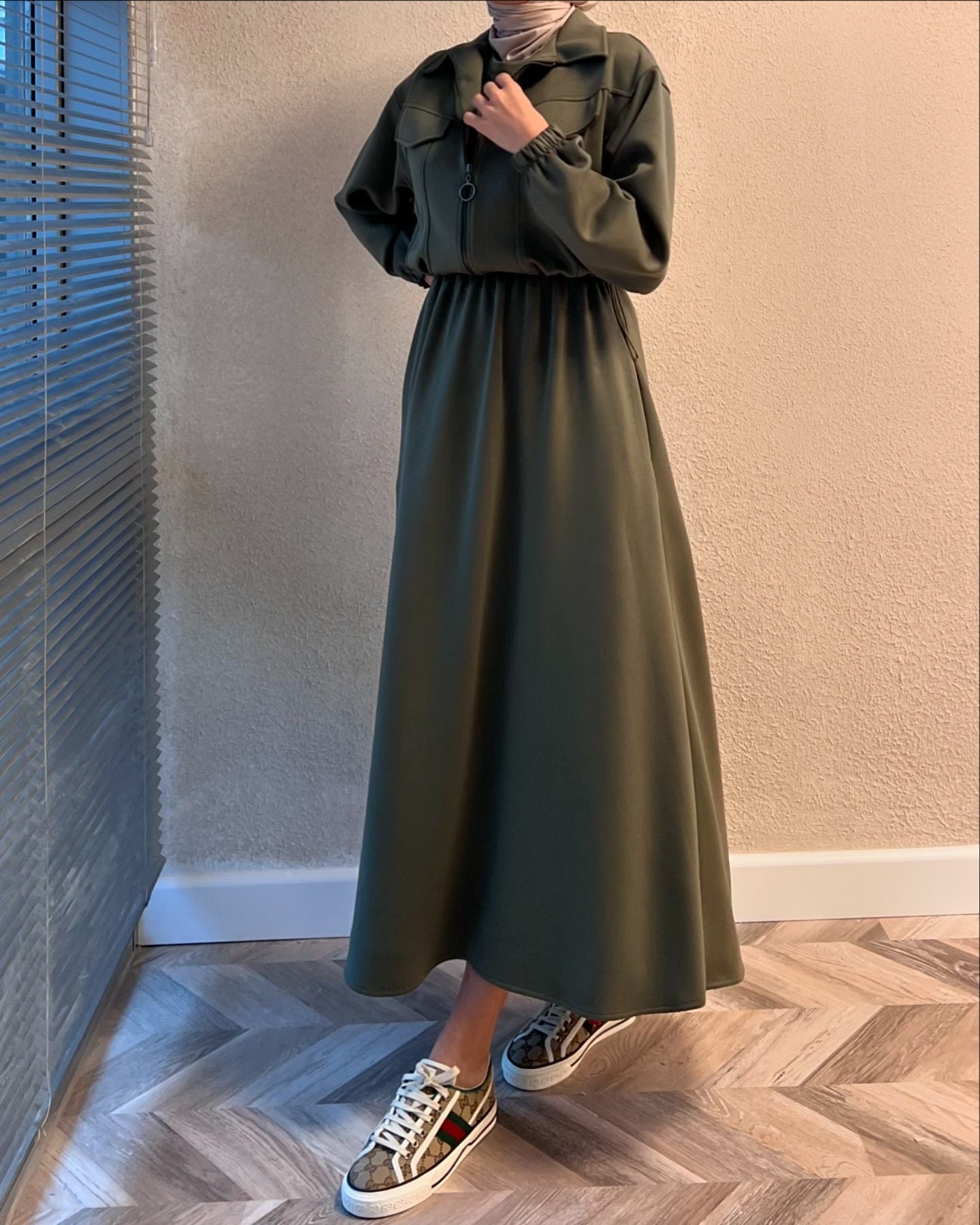 Elmirah Upper Fleece Abaya