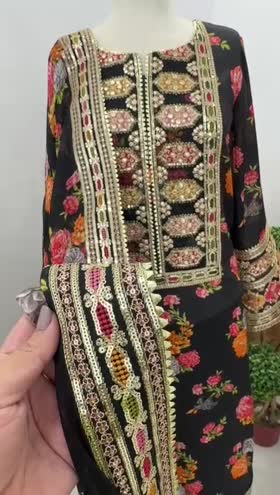 Floral Embroidered Shalwar Kameez 3 Pcs Unstitched suit – Viral Kareena Kapoor Dress