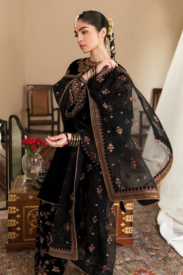 Designer wear Embroidered Velvet Suit 3 Pcs Unstitched