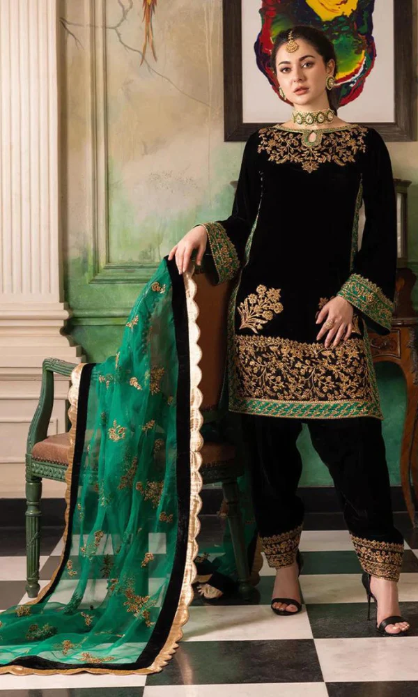 Designer wear Heavy Embroidered Velvet Suit 3 Pcs Unstitched SP-0018