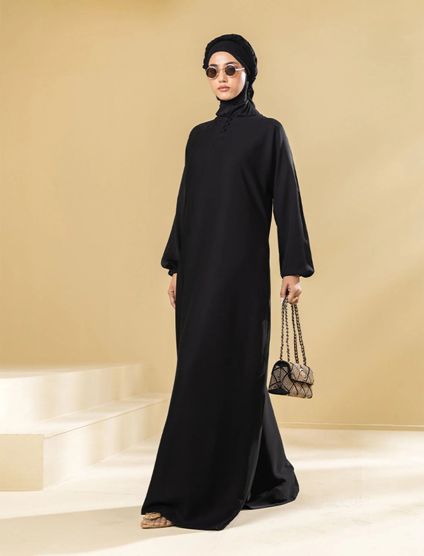 Pitchy Black Modest Maxi Abaya