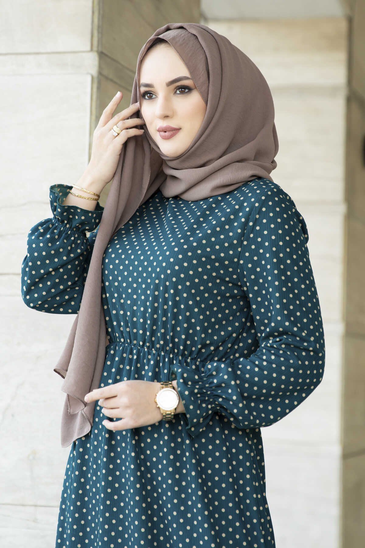 Polka Dot Maxi Abaya