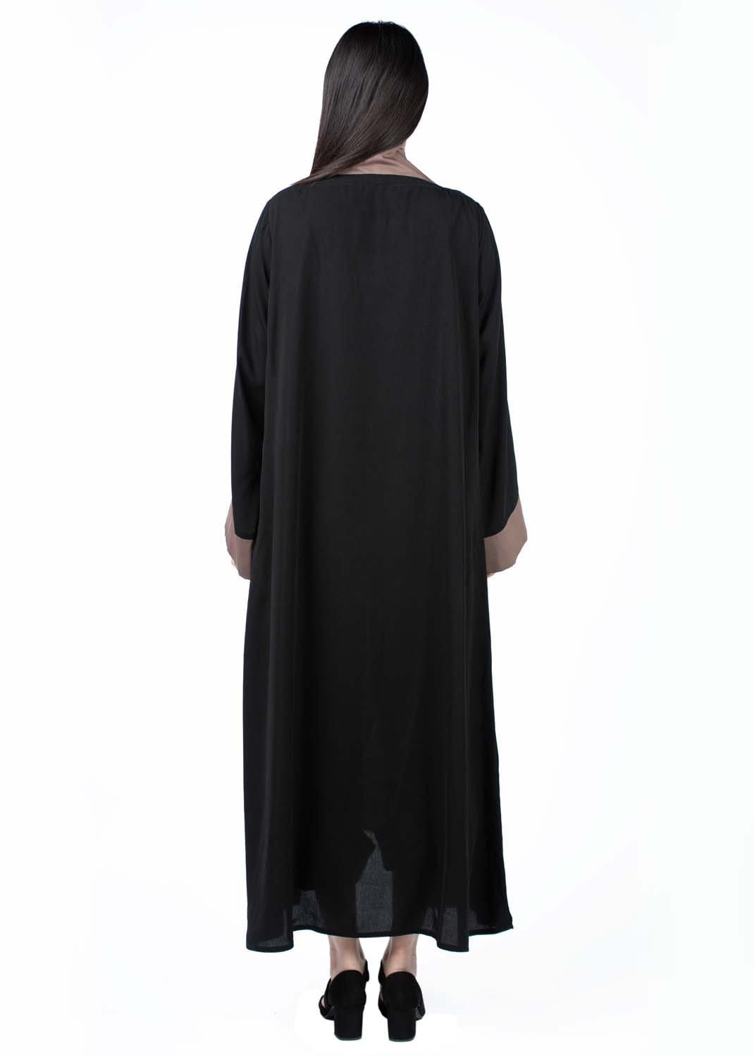 Shanayl Abaya